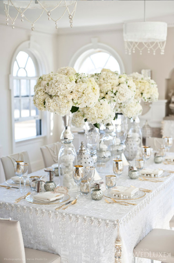 white-wedding-reception