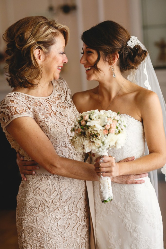 Emotional Mother of the bride moments