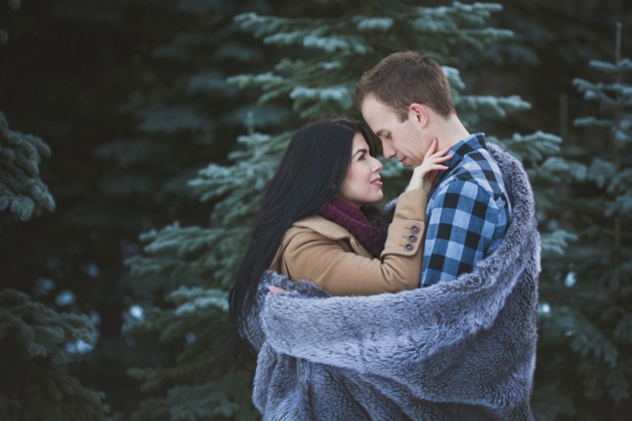 Snowy Engagement Session by White Album Weddings-3
