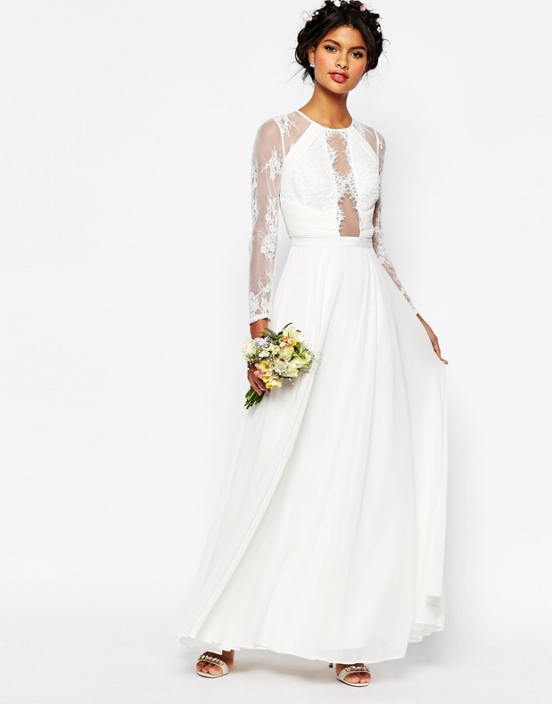 beautiful lace wedding dress