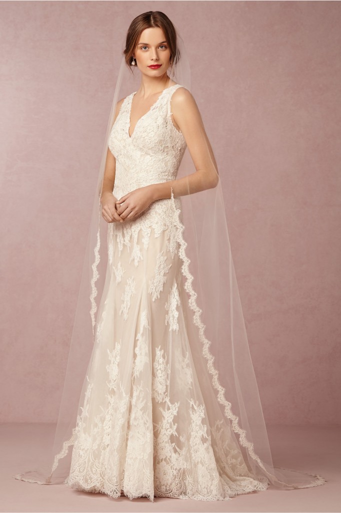 scalloped cathedral veil