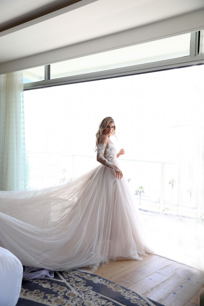 erin-cole-wedding-dresses_-ava-gown-4
