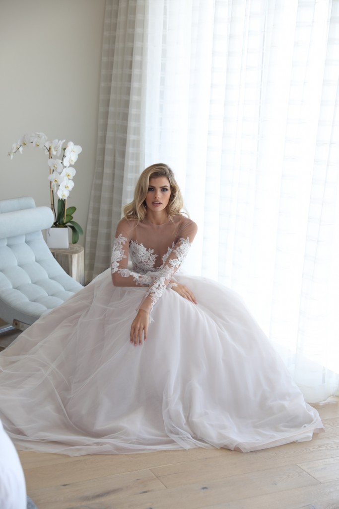 erin-cole-wedding-dresses_-ava-gown