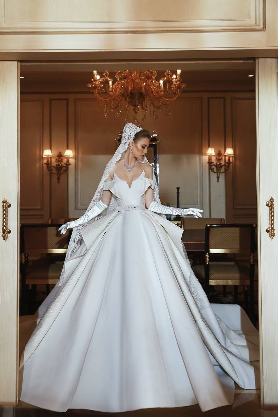 Lebanese Designer Sadek Majed Couture Bridal 2018 Collection - Perfete