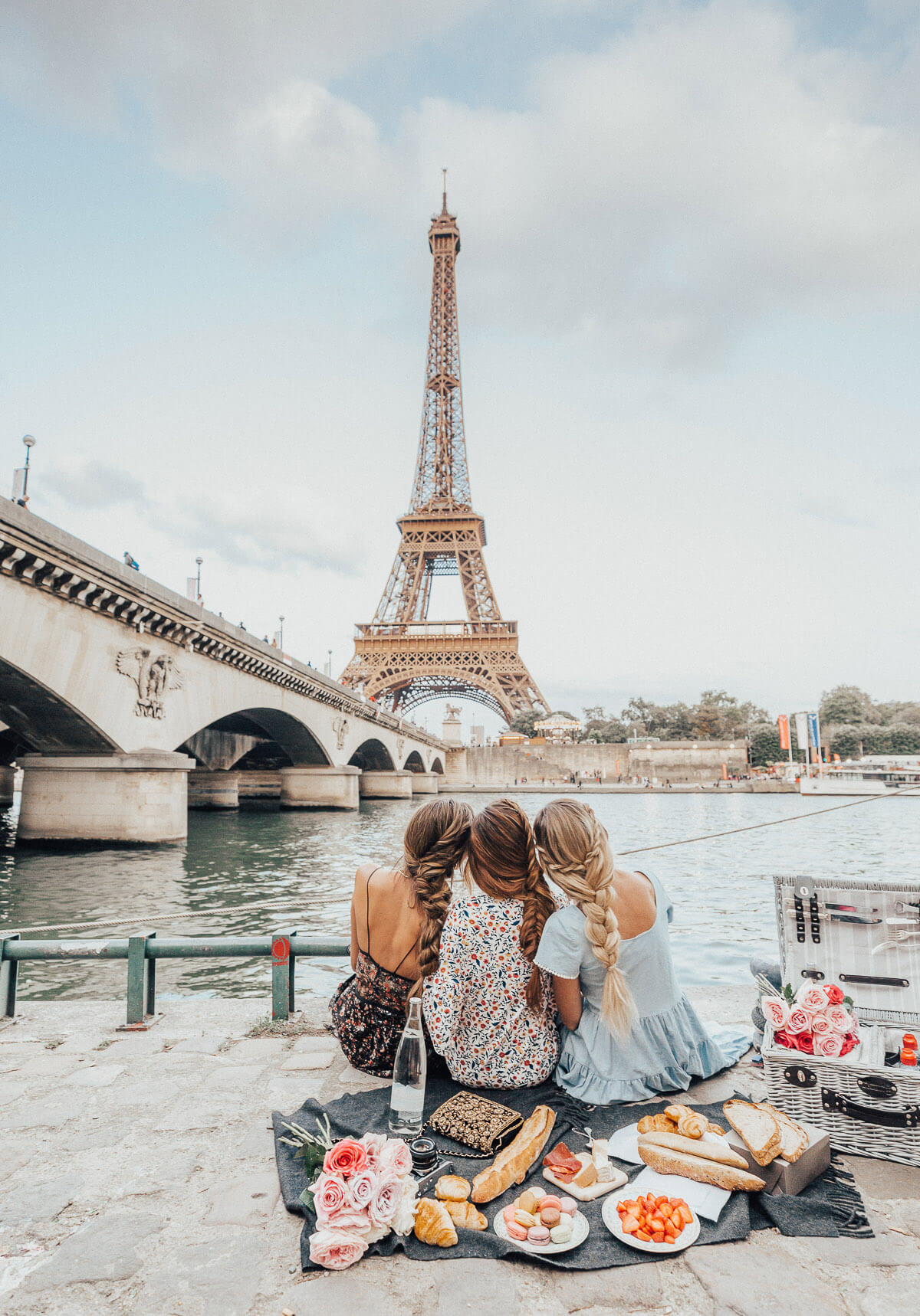 Eiffel Tower Picnic in Paris